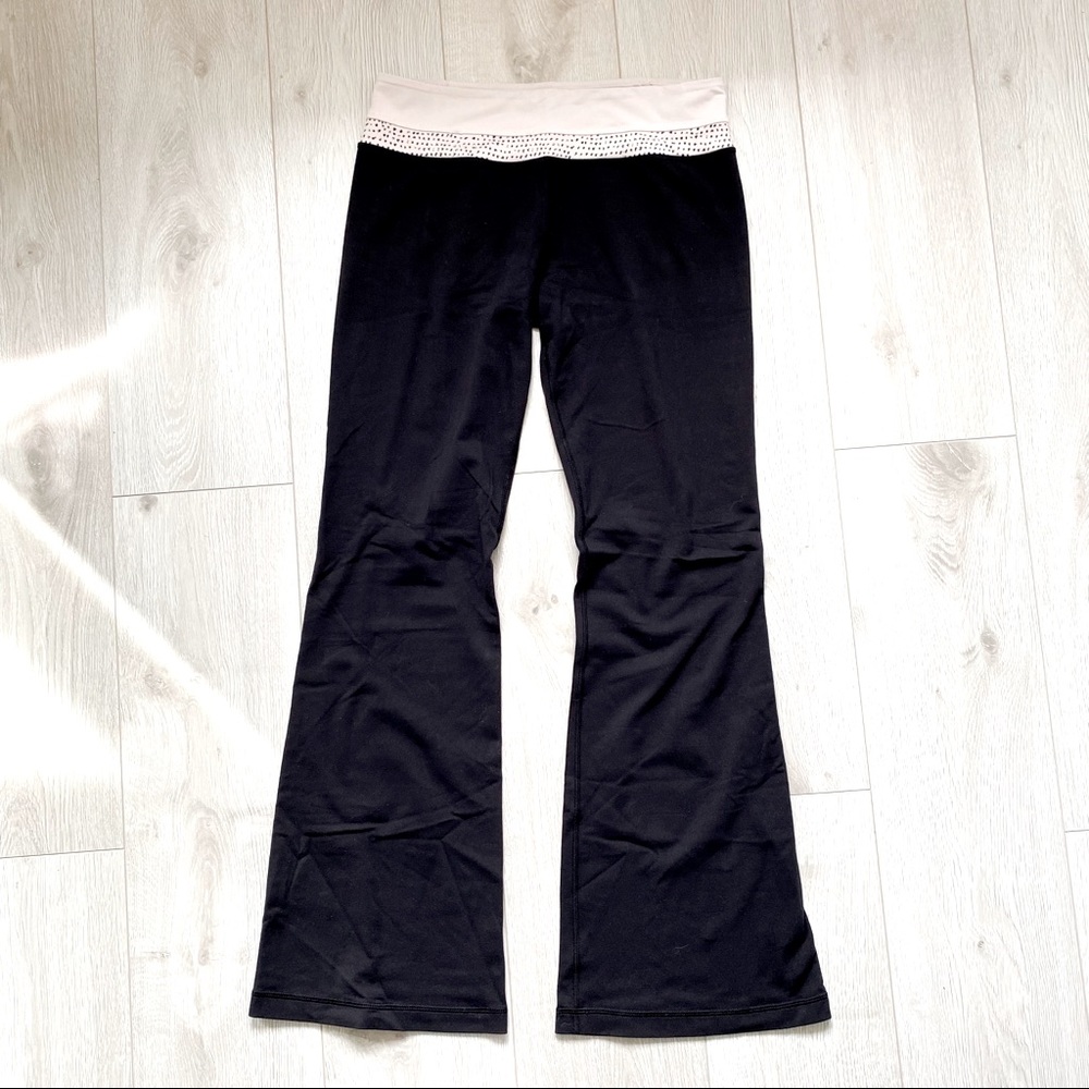 Lululemon Size 8 Groove Pant